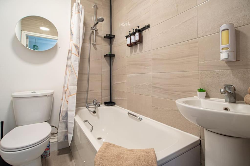 Watford Central Serviced Apartments Exterior foto