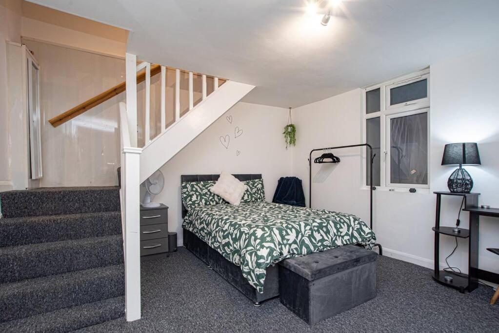 Watford Central Serviced Apartments Exterior foto